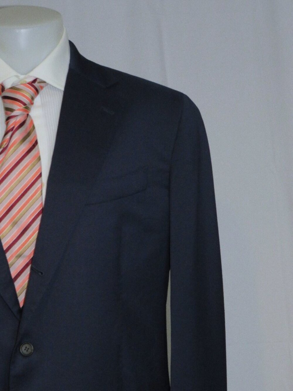 J. Mueser Solid Navy Blue Bespoke Three Roll Two Suit 42R